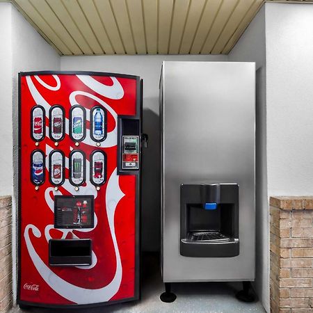 アメリカズ ベスト バリュー イン ヒューストン アット インターステート 45&ループ 610 エクステリア 写真